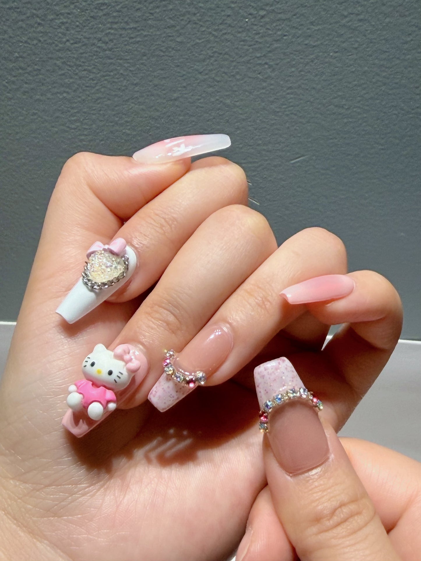 Hello Kitty Luxury 3D Press-On Nails – Handmade Pink Charm Set
