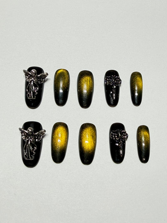 Black Gold Cat Eye Press-On Nails | Handmade Gothic Metallic Fake Nails